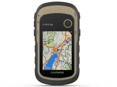 Garmin eTrex 32x Rugged Handheld GPS with Compass and Barometric Altimeter - 010-02257-00